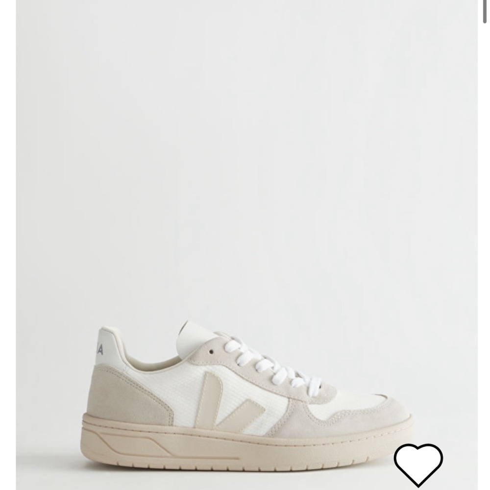 Suede Vejas!